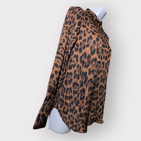 H&M Leopard Button Up Blouse - Picture 5 of 11